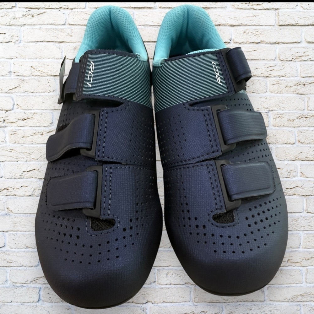 NWOT Shimano XC100 Women's Cycling Shoes Blue Size EU 37 US Womens 5.5 - Picture 2 of 5